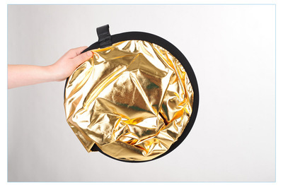 探索專業(yè)攝影的得力助手 金銀雙面攝影反光板